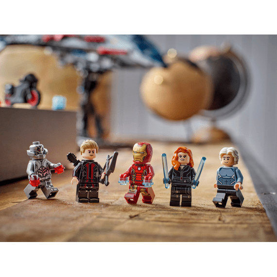 Lego Super Heroes Marvel Avengers: Age Of Ultron Quinjet 76325