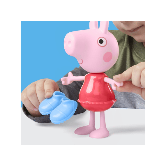 Peppa Pig Rainy Day Dress Up