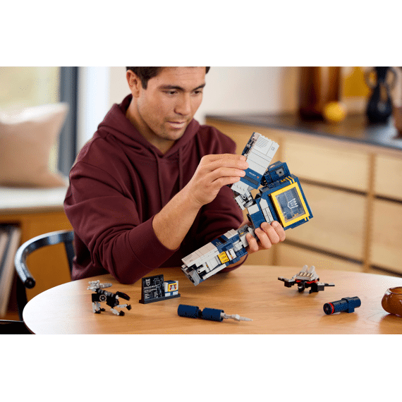 Lego 10358 Icons Transformers Soundwave