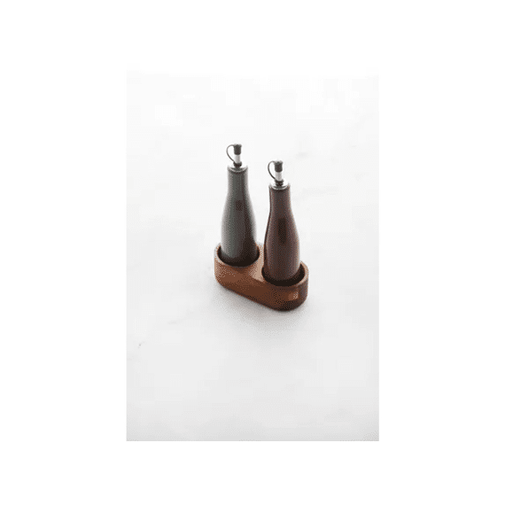 Point-virgule Sharing Set Van Olie- En Azijnfles Uit Steengoed En Houder Uit Acacia 16x8x25cm