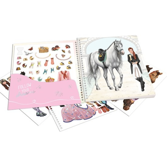 Miss Melody Dress Me Up Stickerboek