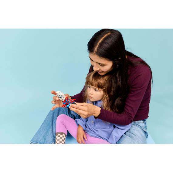 Lego Spidey Op Zijn Motor Vs. Rhino 11206