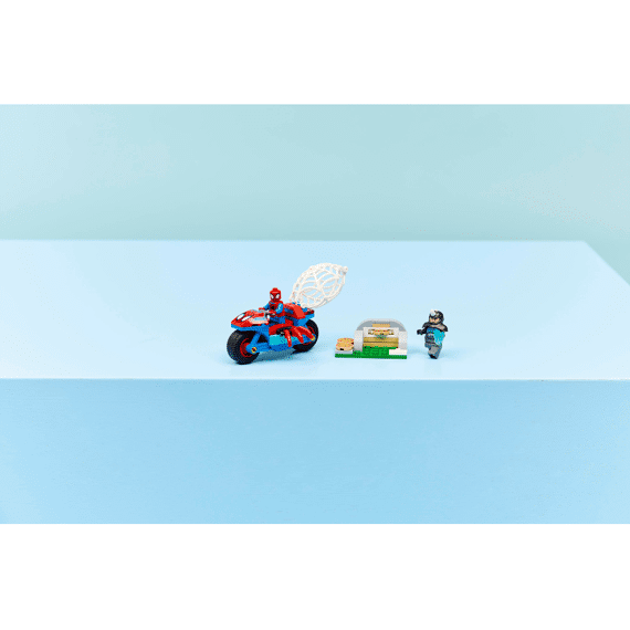 Lego Spidey Op Zijn Motor Vs. Rhino 11206