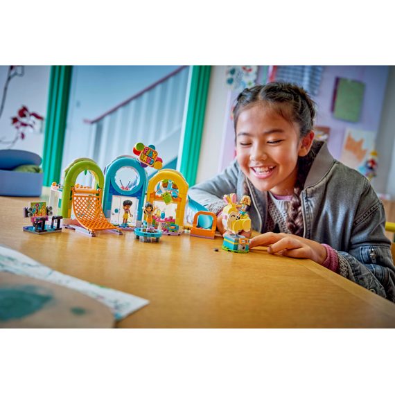 Lego Friends Binnenspeeltuin 42686