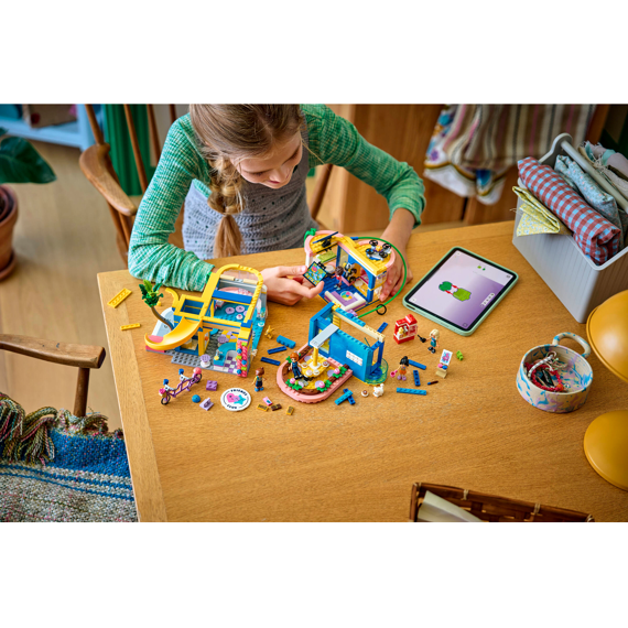 Lego Friends Heartlake City Clubhuis 42689