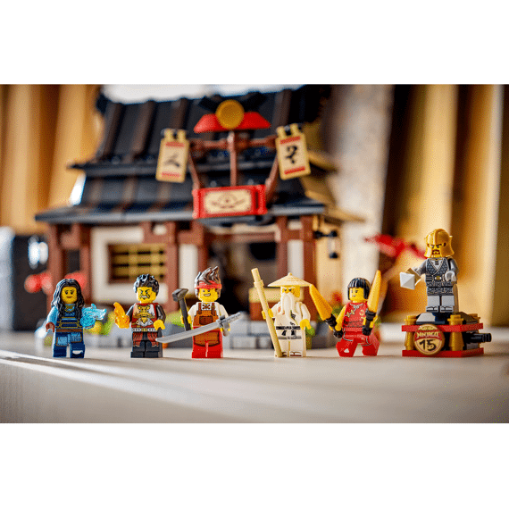 Lego Ninjago 15-jarig Jubileum: Smederij De Vier Wapens 71858