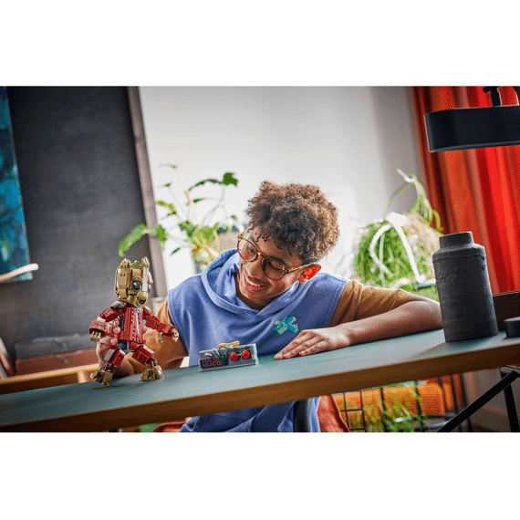 Lego Super Heroes Marvel Groot In Ravager Jumpsuit 76341