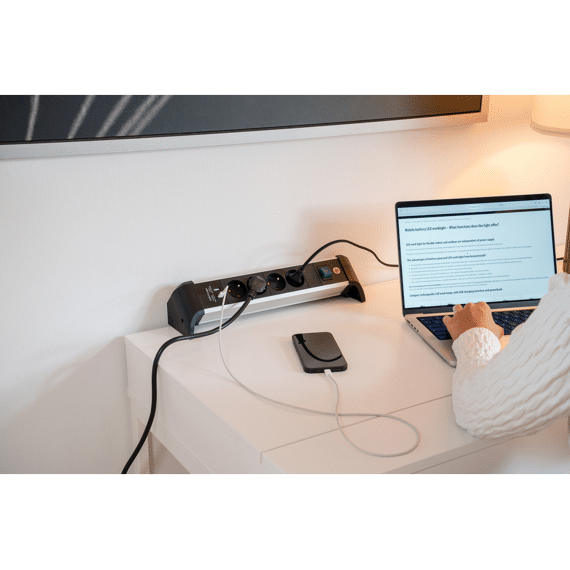 Alu-office-line Stekkerblok Met Usb A En Usb C 4-voudig 1,8m