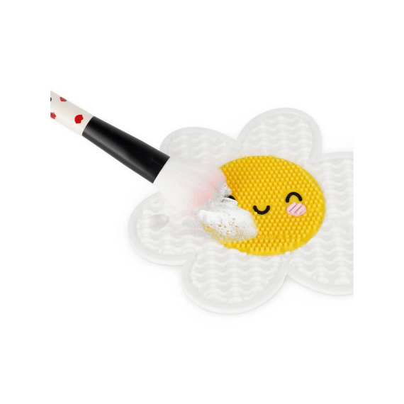 Legami Make-up Brush Cleaning Pad Brush It Off! Daisy