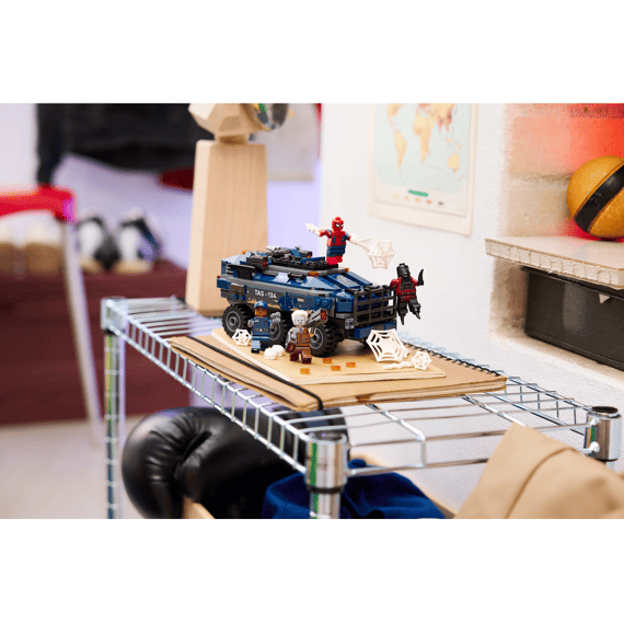 Lego Super Heroes Marvel 76349 Achtervolging Van Gevangenistransport