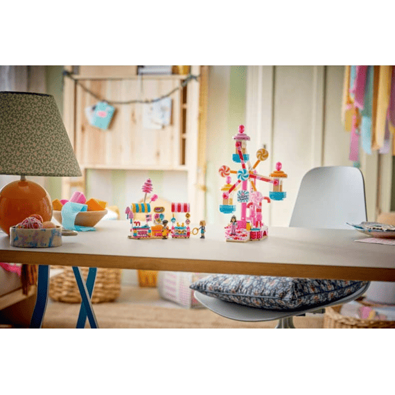 Lego Friends 42700 Reuzenrad Van Snoep En Cupcakes