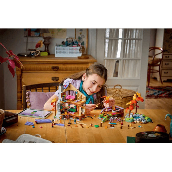 Lego Friends 42705 Gezellige Boshut In De Herfst