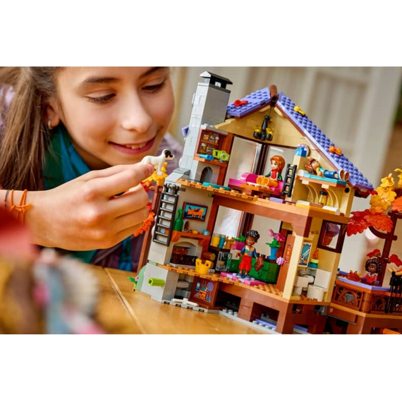 Lego Friends 42705 Gezellige Boshut In De Herfst