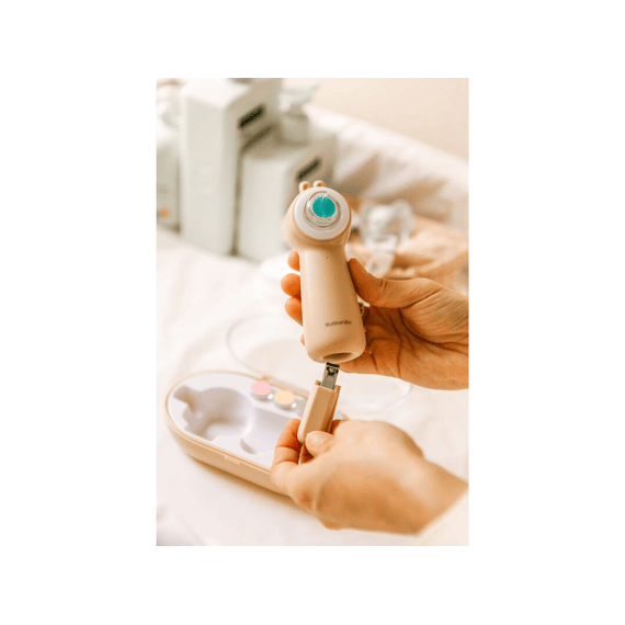 Suavinex Set Elektrische Nagelvijl + Nagelknipper (met 5 Verwisselbare Opzetstukken + Opbergdoos)