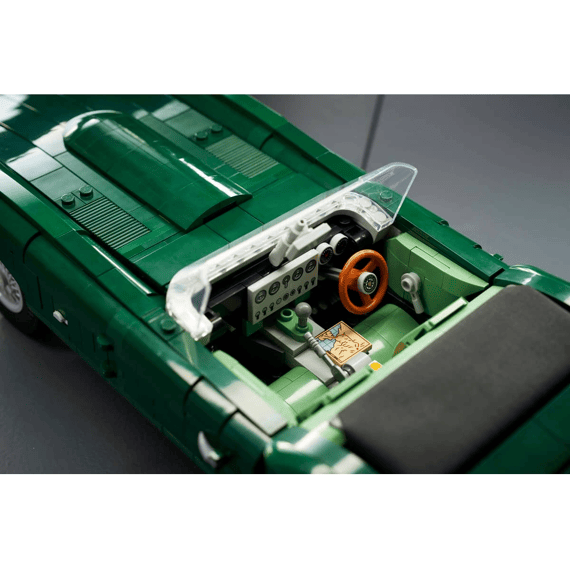 Lego Icons 11381 Jaguar E-Type