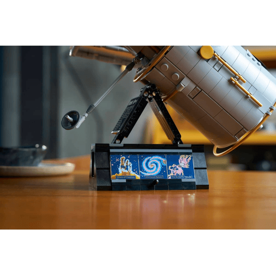 Lego Icons 11382 Ruimtetelescoop Hubble