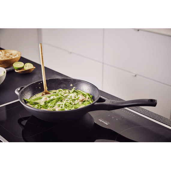 Beka Energy R Wokpan Met Keramische Antikleeflaag En Tegengreep 30 Cm
