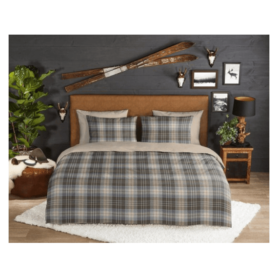 Good Morning Dekbedovertrek Flanel Bruin 240x220 + 2* 60x70 Cm
