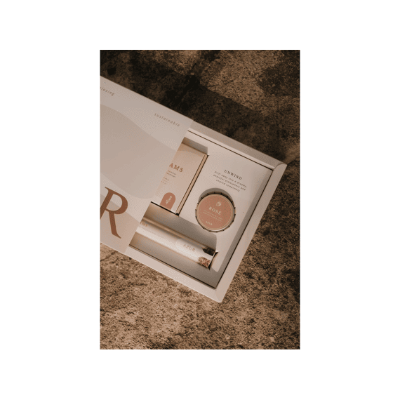 Azur Natural Bodycare Gift Set Unwind