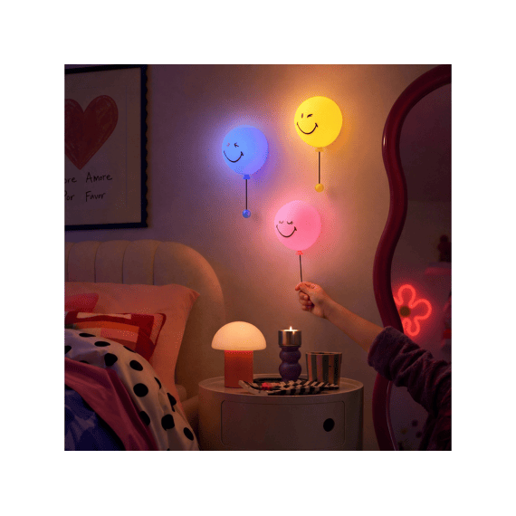 Mob Bubbly Light Smiley World Pink