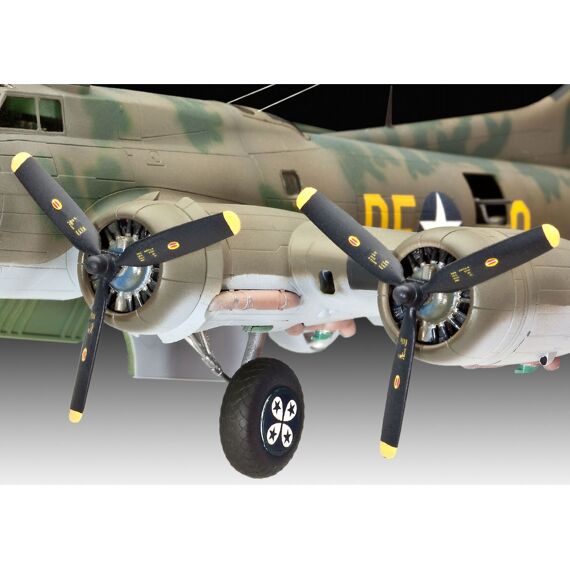 Revell 04279 B-17F Memphis Belle