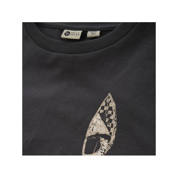 Daily7 T-shirt