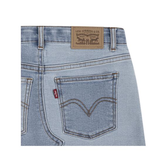 Levi's Rok