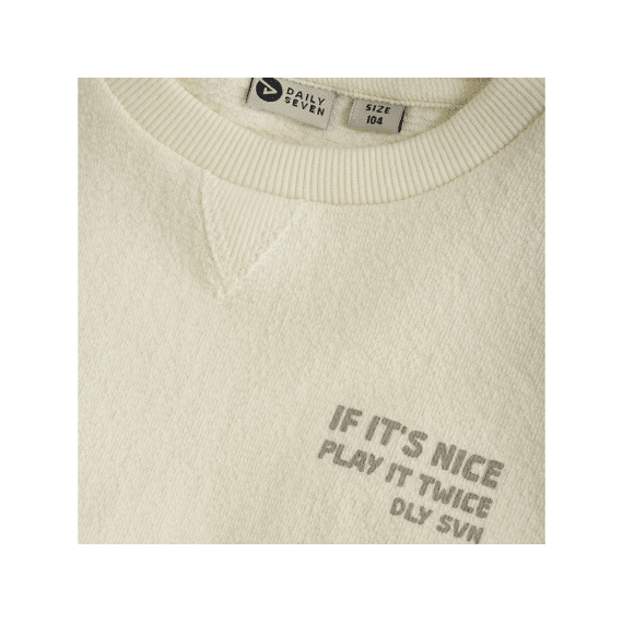 Daily7 T-shirt
