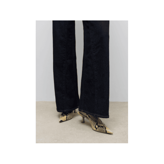 Aware Jeans