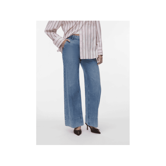 Aware Jeans