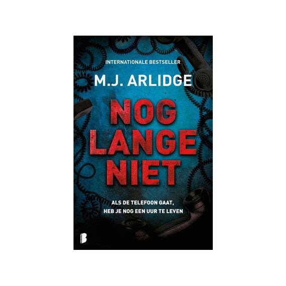 M.J. Arlidge Nog Lange Niet