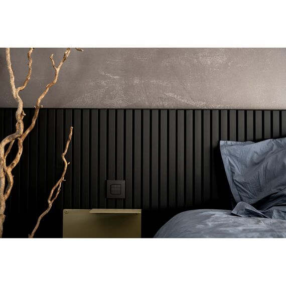 Wandpaneel Matte Black Met 7 Latjes Matte Black 20 X 300 X 2770