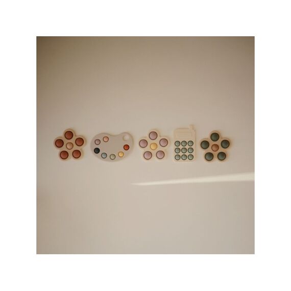 Mushie  Duwspeeltje Paint Palette  Multi
