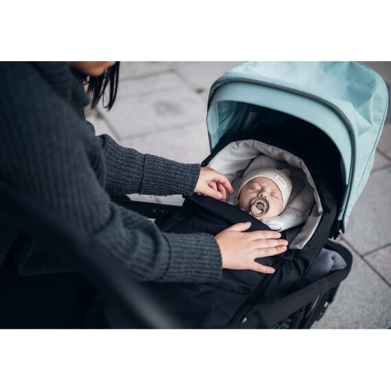 Thule Newborn Nest Black