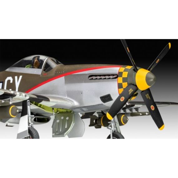 Revell 03838 P-51D-15-Na Mustang Late Version