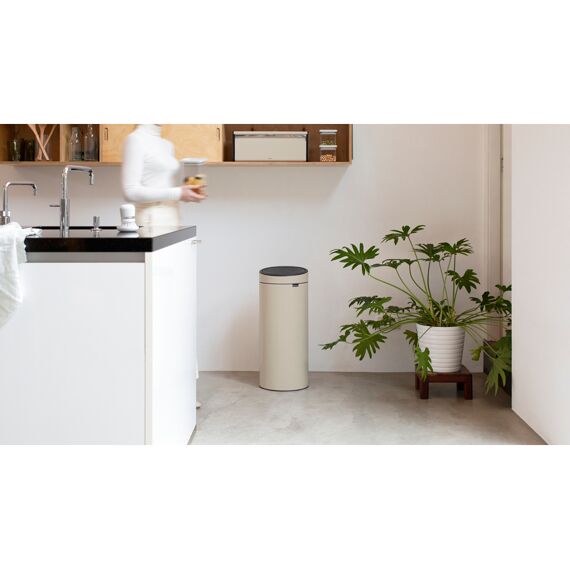 Touch Bin Afvalemmer 30L Met Kunststof Binnenemmer Soft Beige