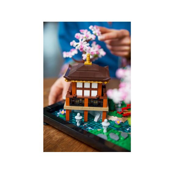 LEGO Icons 10315 Tranquil Garden