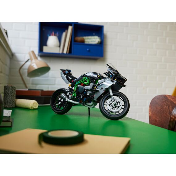 Lego Technic 42170 Kawasaki Ninja H2R Motor