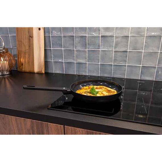 Full Black Braadpan Zwart D24Xh4,5Cm Alu Minium Alle Vuren