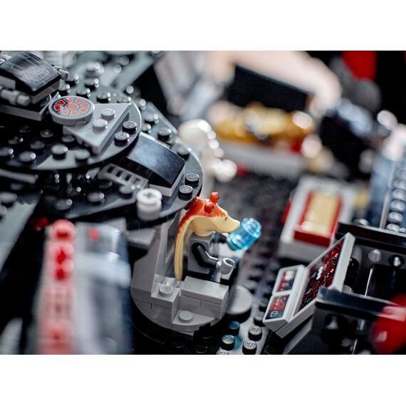 Lego Star Wars 75389 Dark Falcon