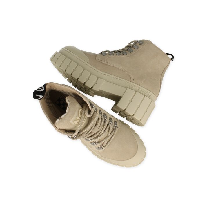 No name boots best sale kross
