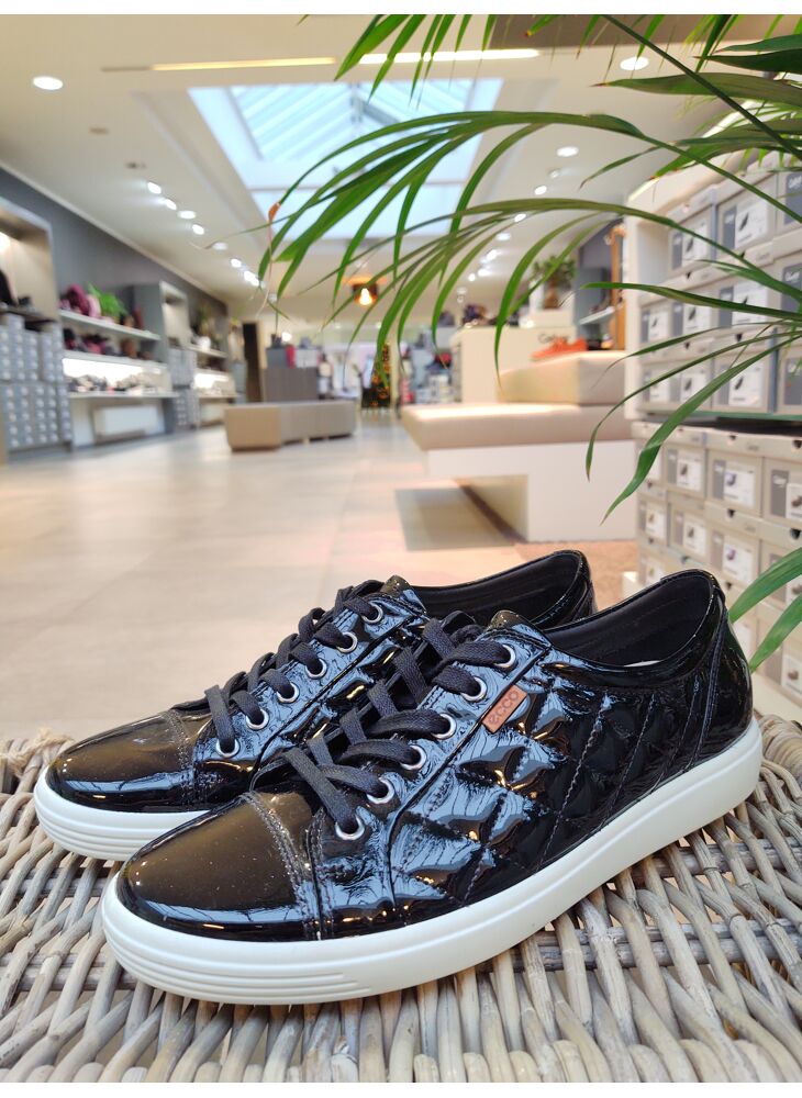 Ecco sneakers hotsell