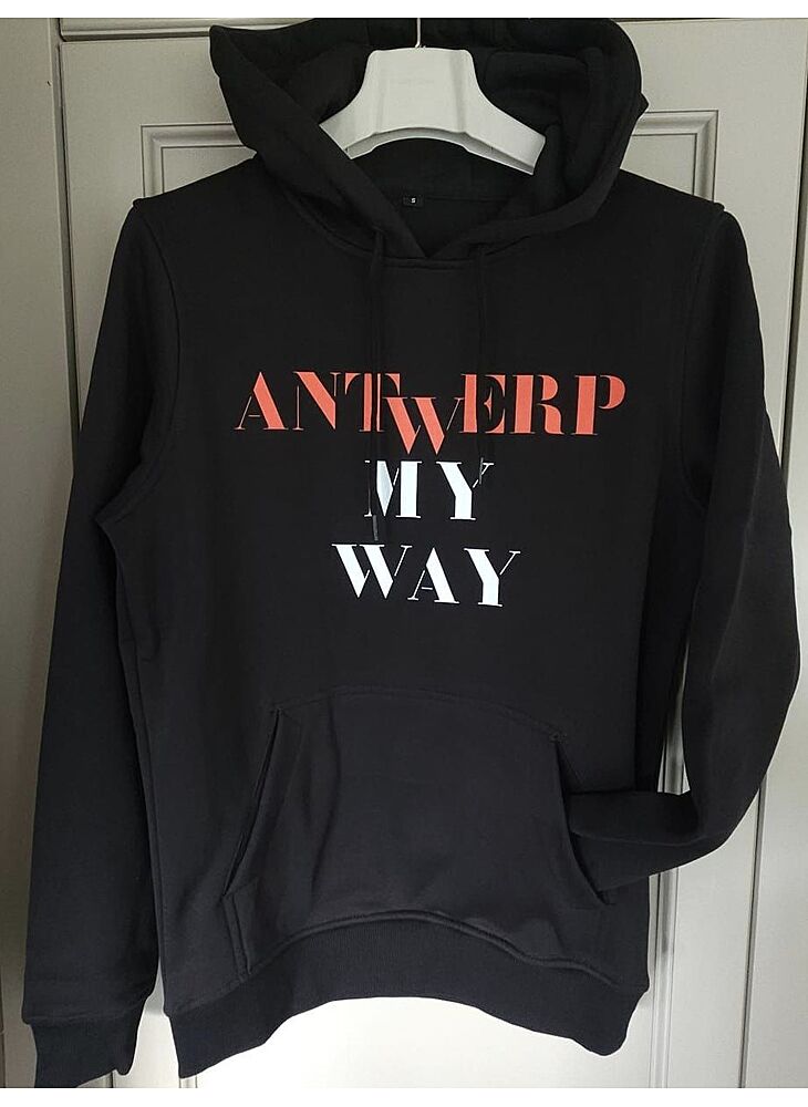 Be my top vltn hoodie