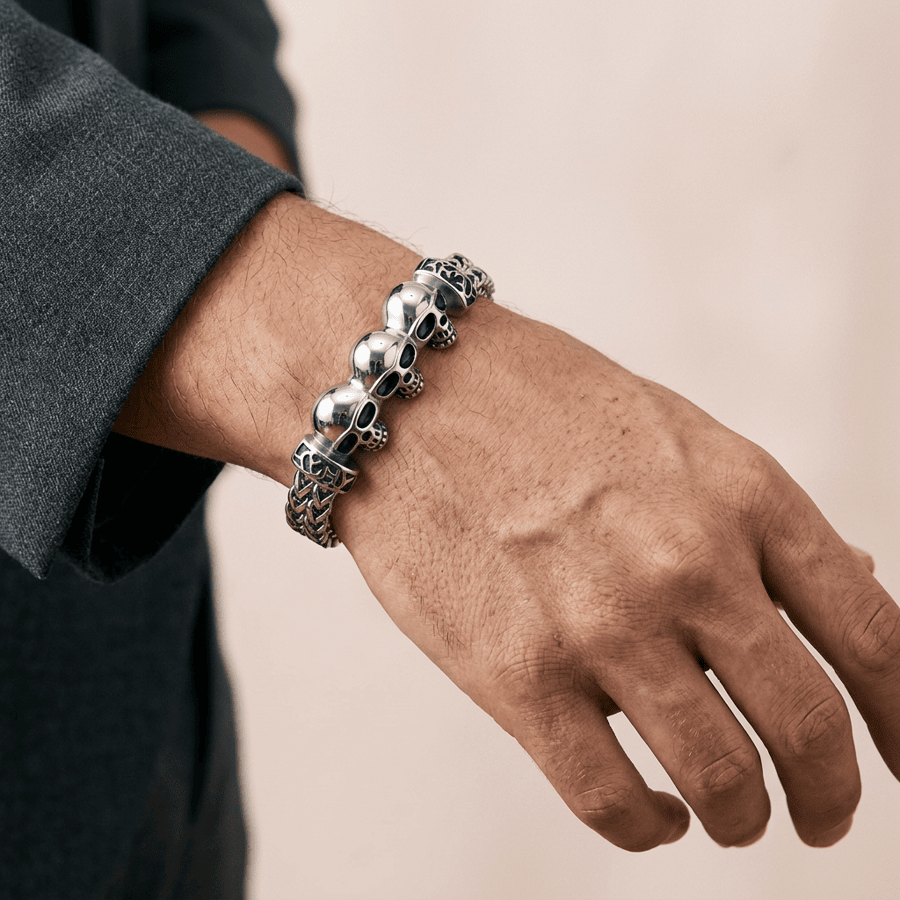 Bracelet in stainless steel with skulls | Twice As Nice